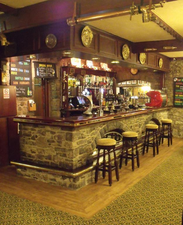 St Mary'S Hotel Golf & Country ClubPencoed エクステリア 写真