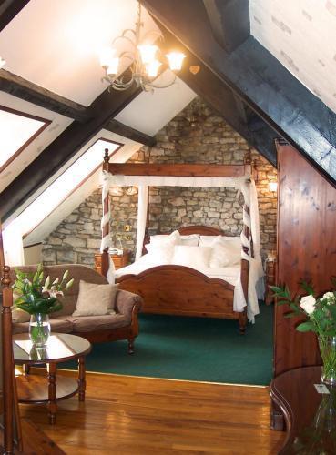 St Mary'S Hotel Golf & Country ClubPencoed エクステリア 写真