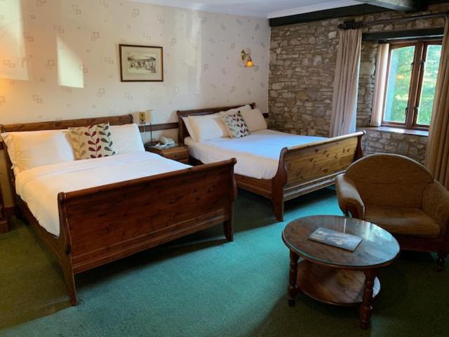St Mary'S Hotel Golf & Country ClubPencoed エクステリア 写真